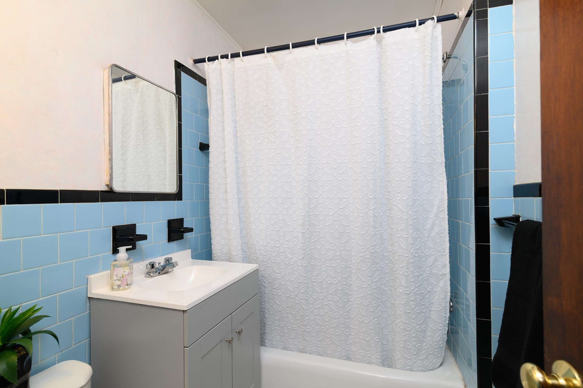 30 Puritan Rd Property Photo 12