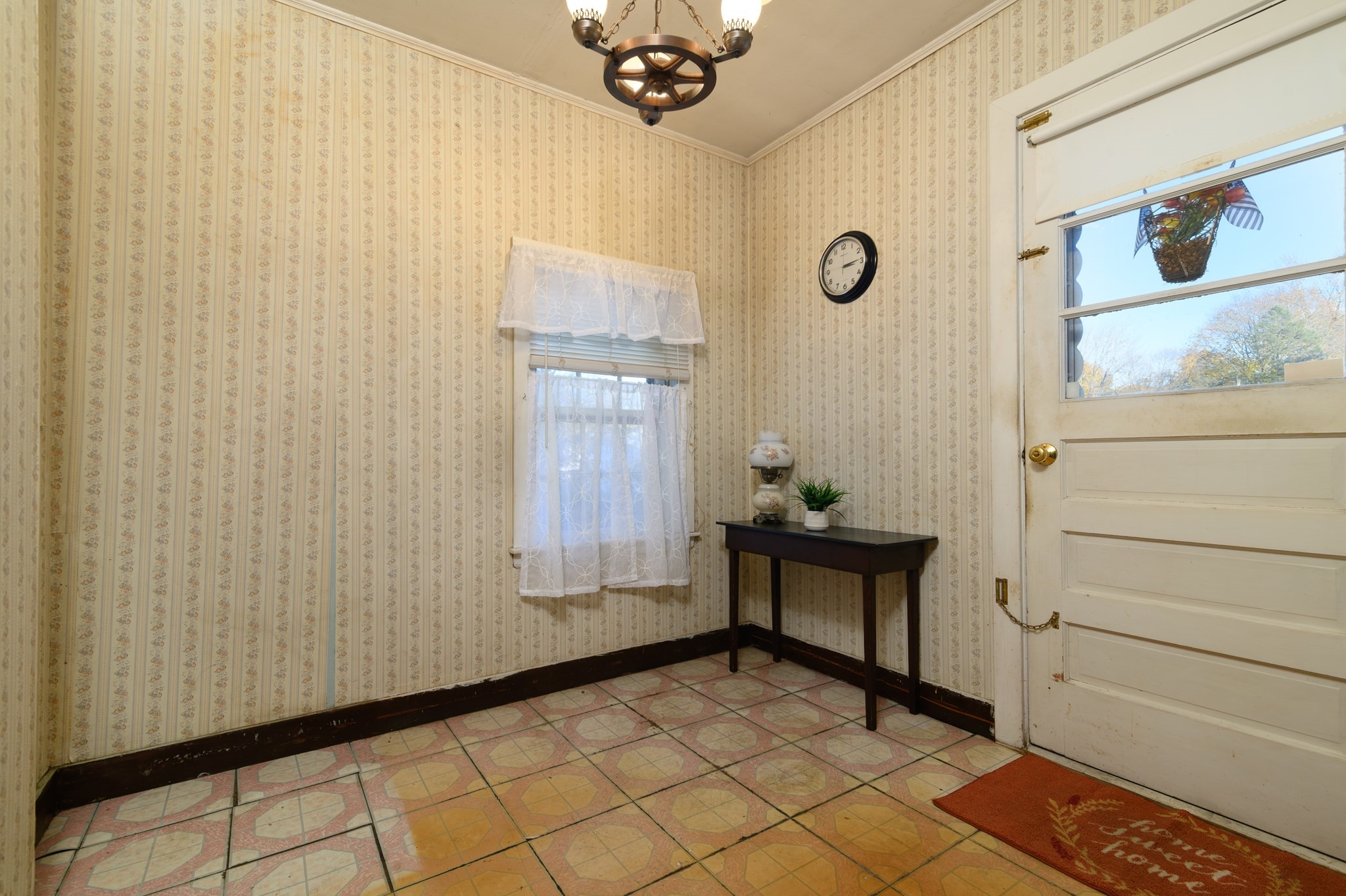 30 Puritan Rd Property Photo 13
