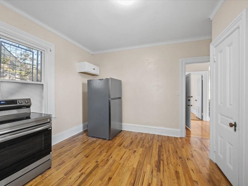 52 Underwood St Suite B Property Photo 11