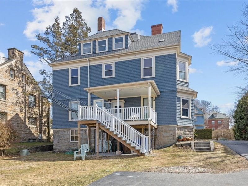 52 Underwood St Suite B Property Photo 23