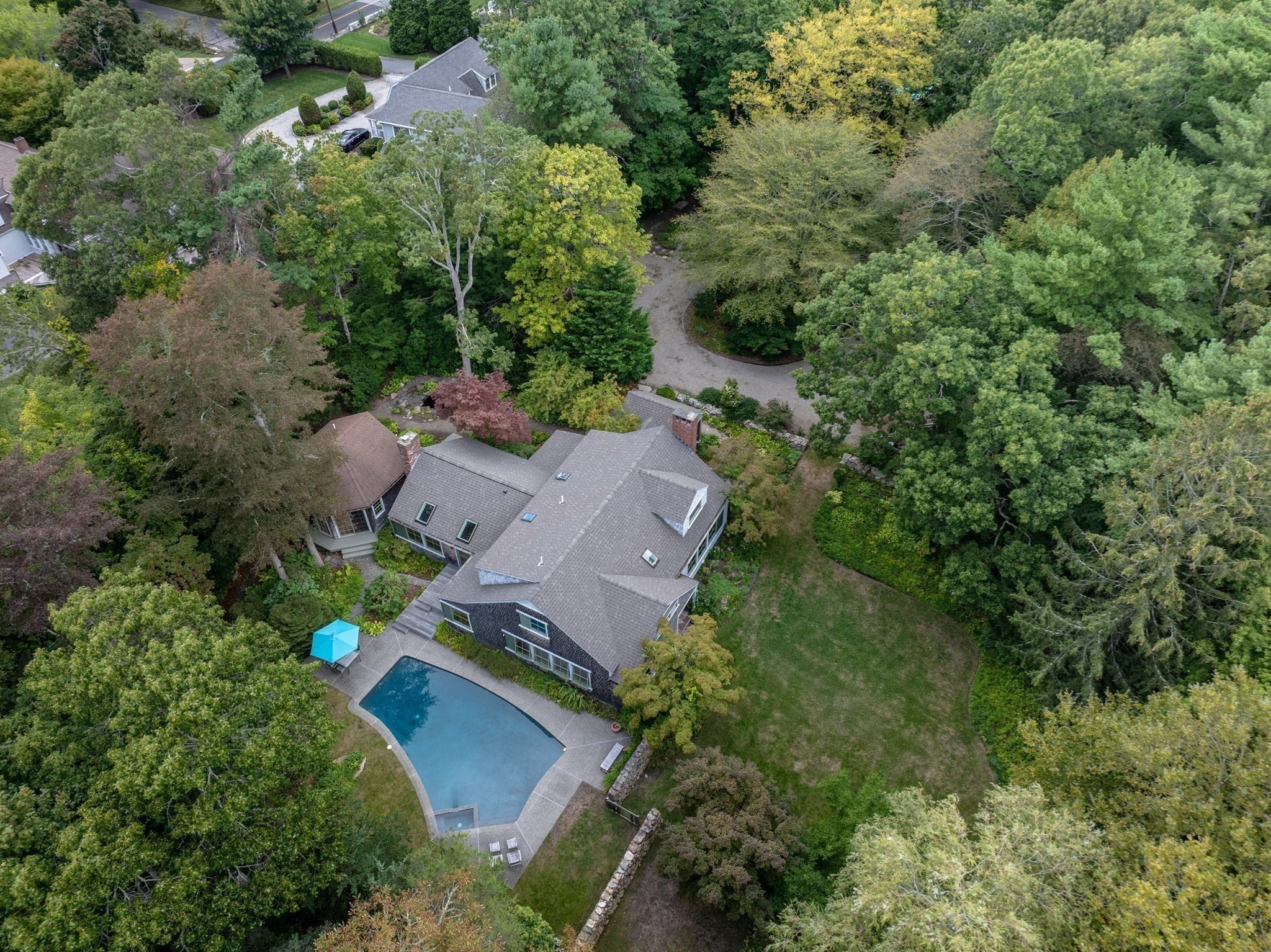 16 Vine St Property Photo 8