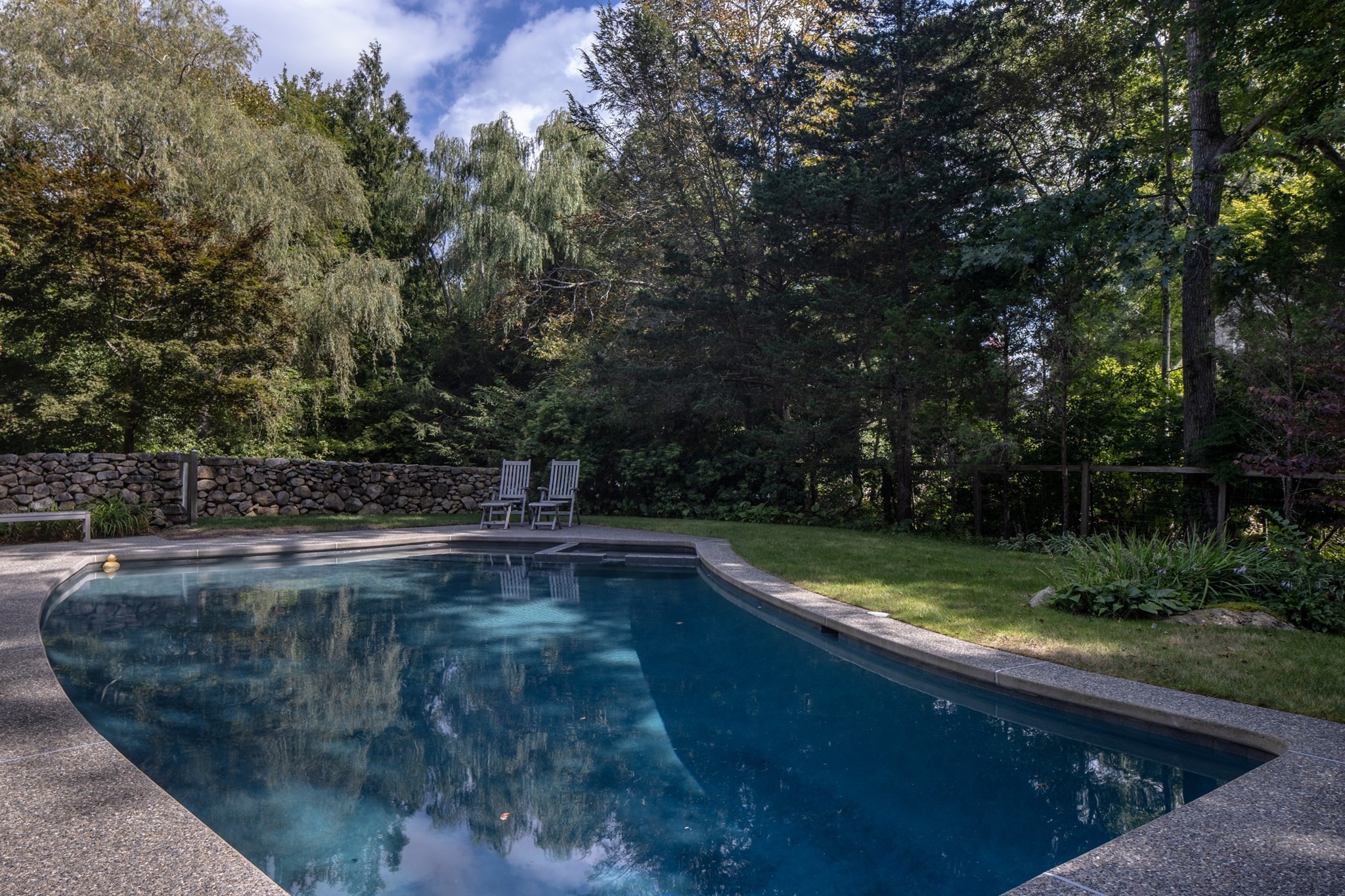 16 Vine St Property Photo 11