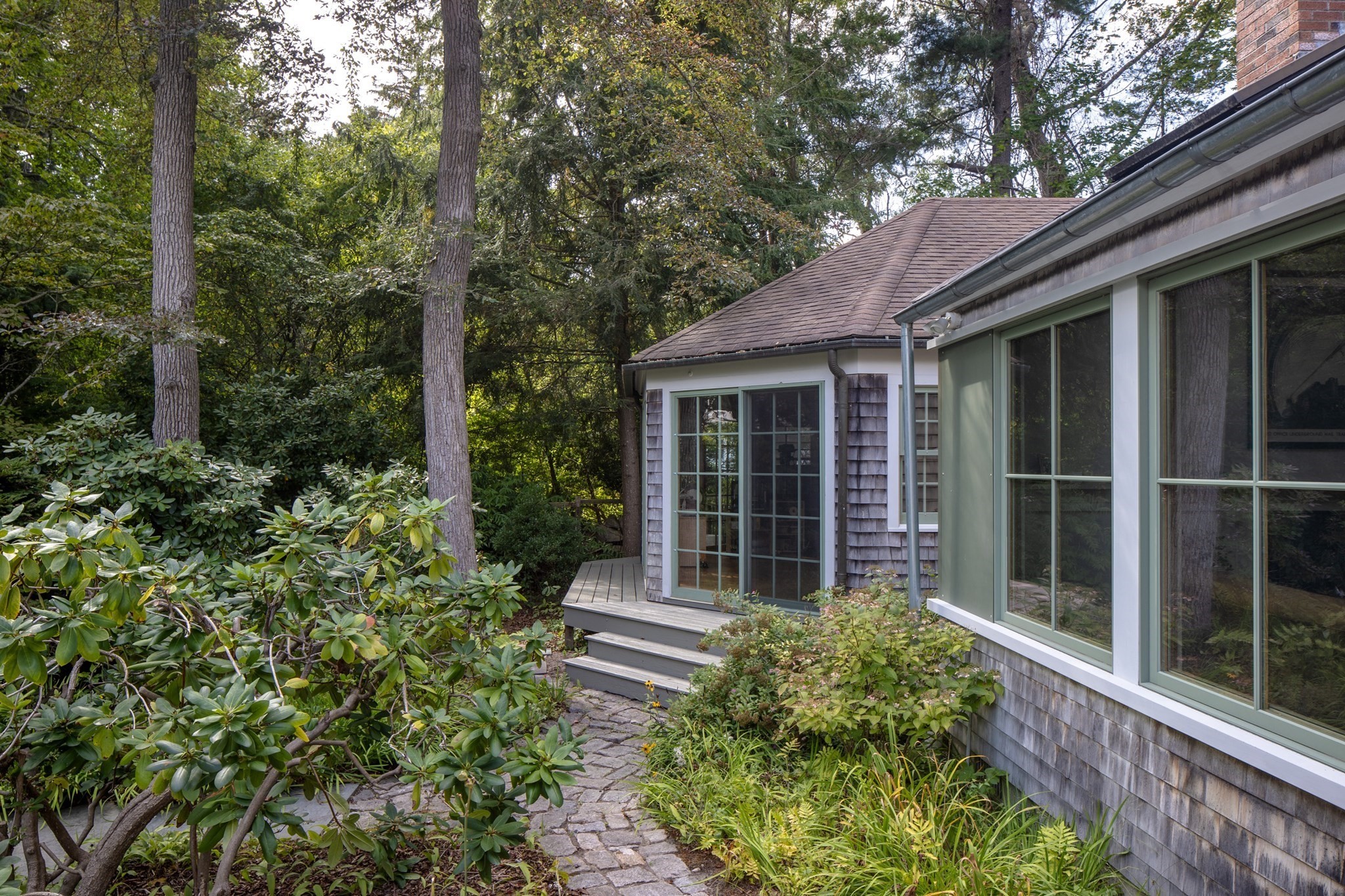 16 Vine St Property Photo 41