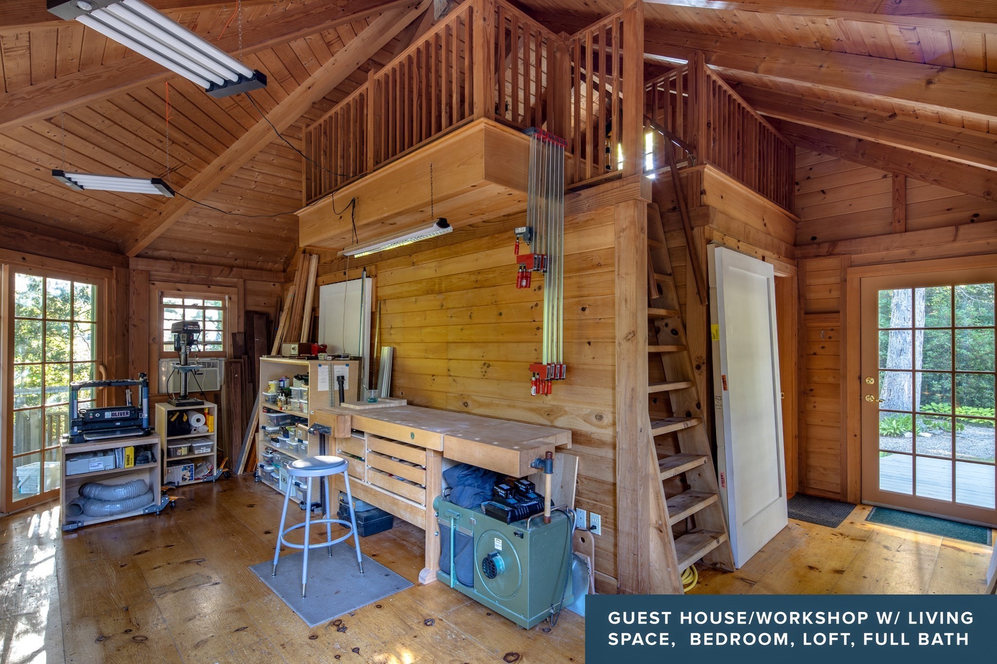 16 Vine St Property Photo 42