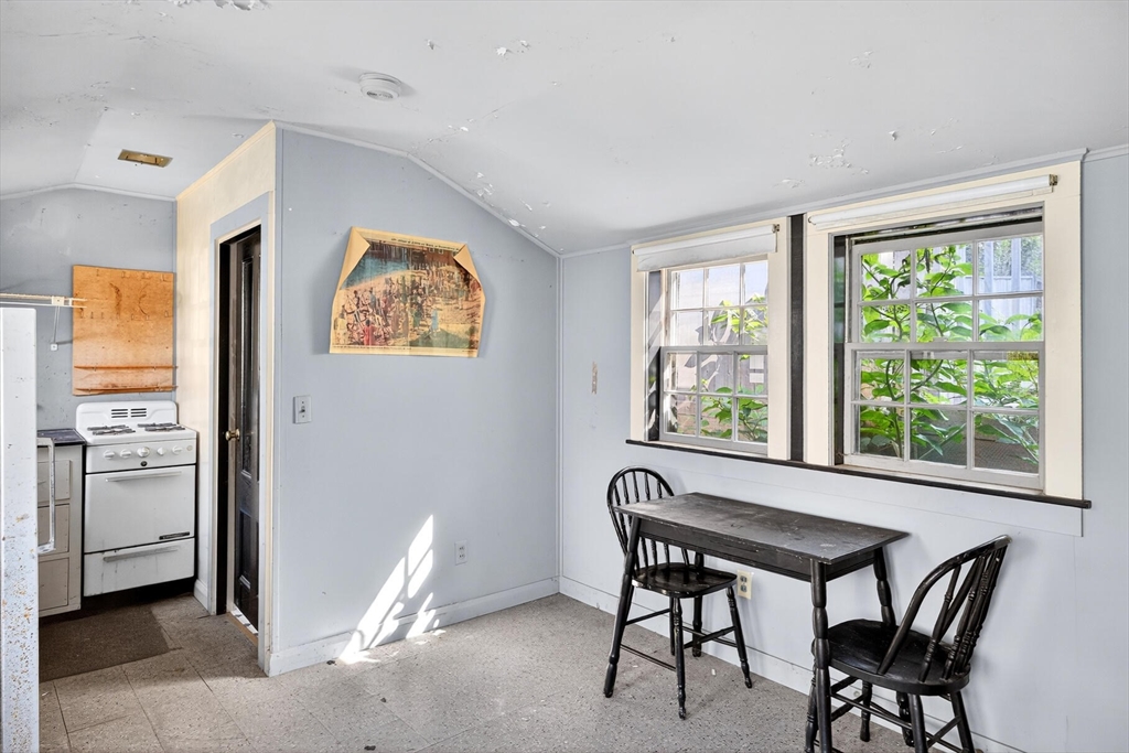37 Pearl Street Property Photo 29