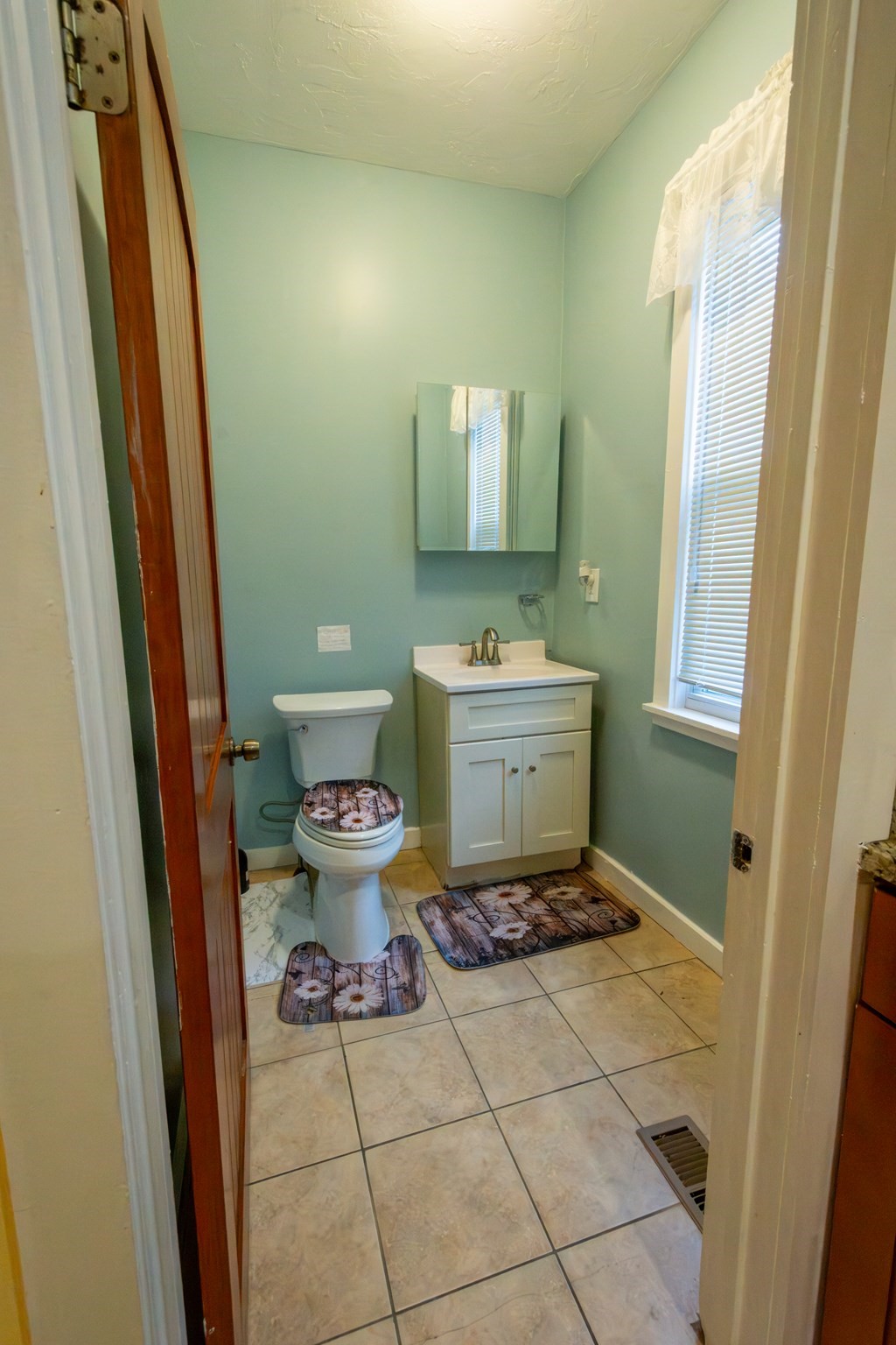816 River # 1 Property Photo 4