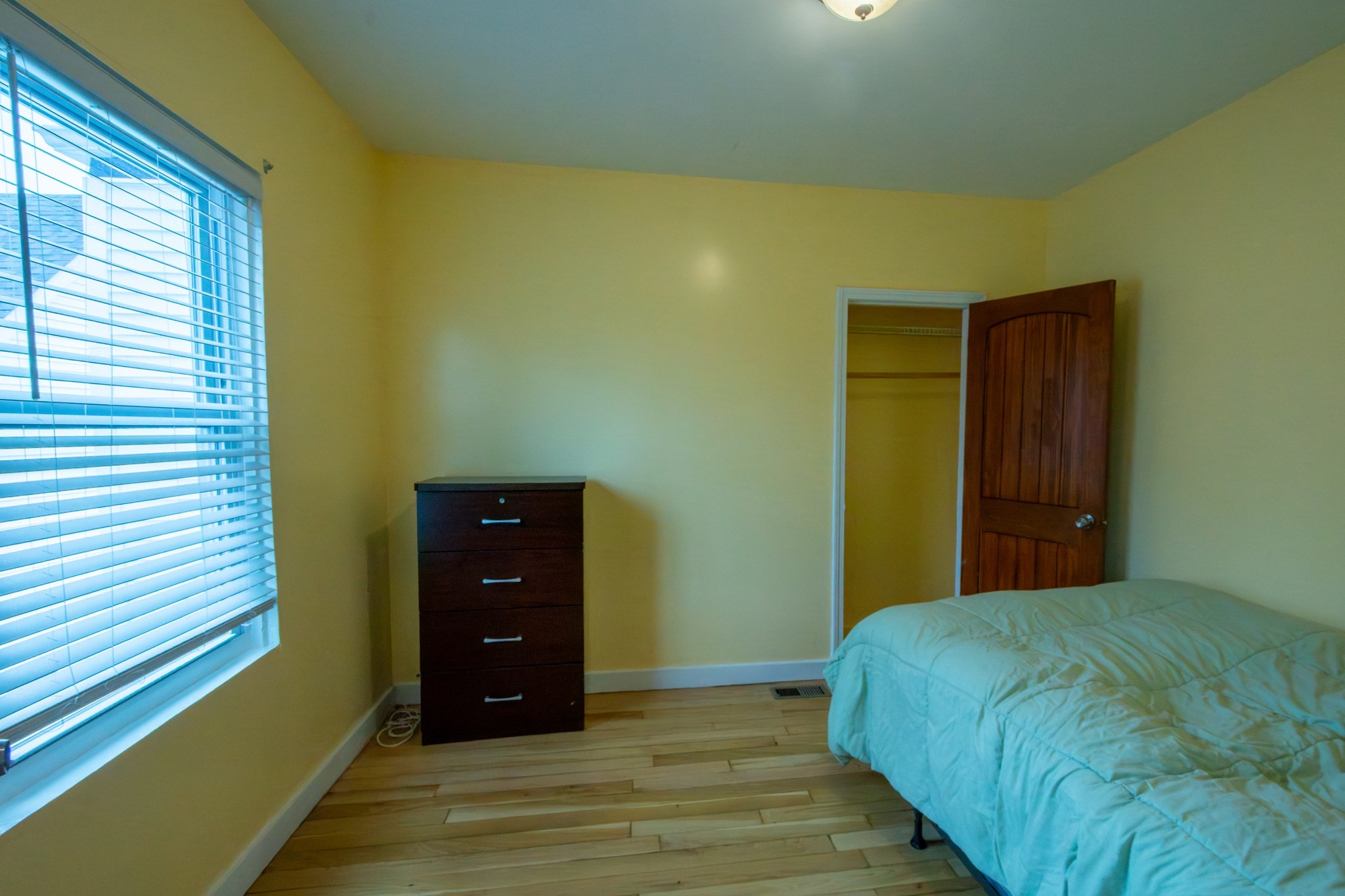 816 River # 1 Property Photo 10