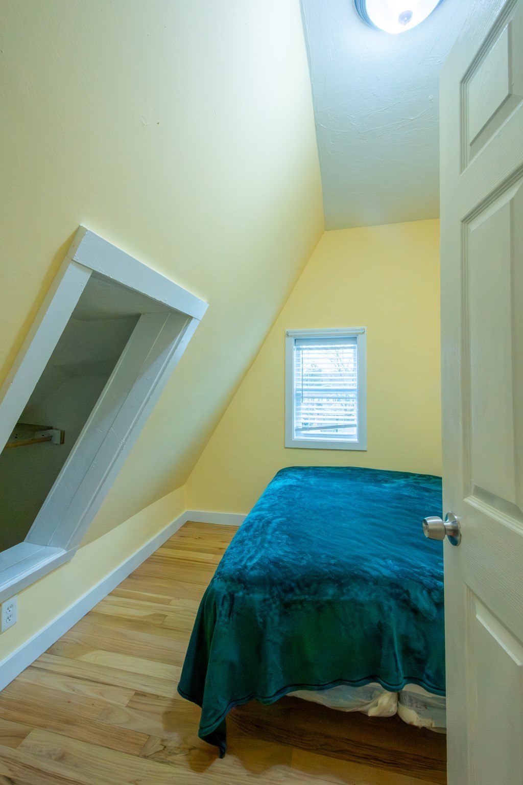 816 River # 1 Property Photo 12