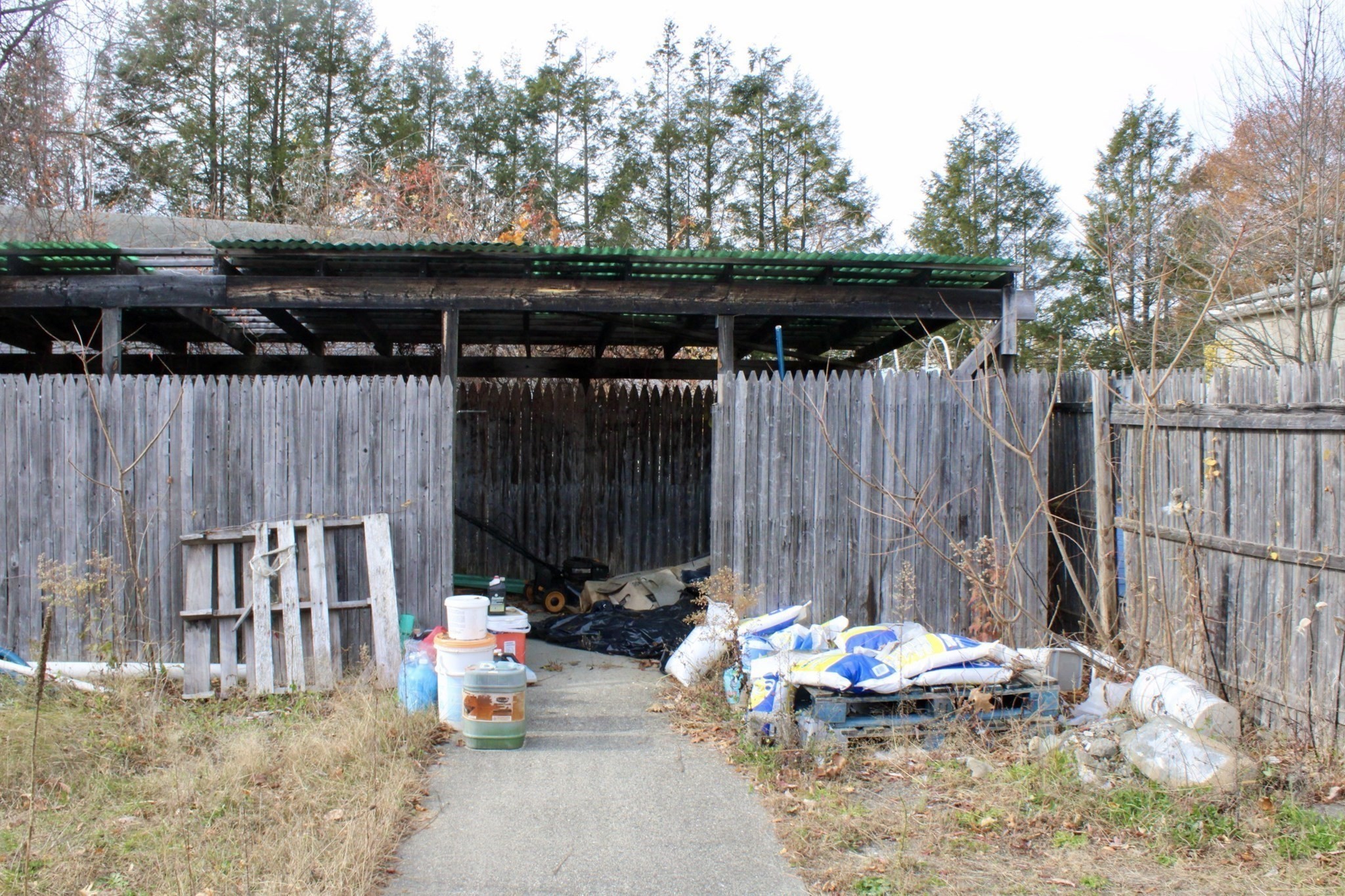 72 Unity St Property Photo 4