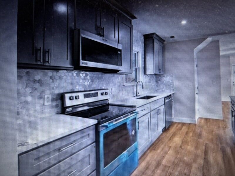 124 Glendower # 2 Property Photo 2