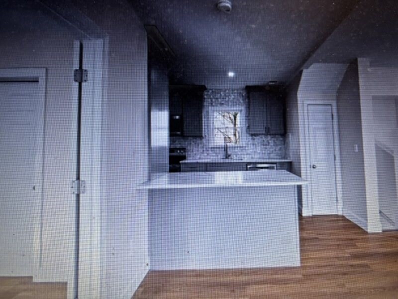 124 Glendower # 2 Property Photo 3