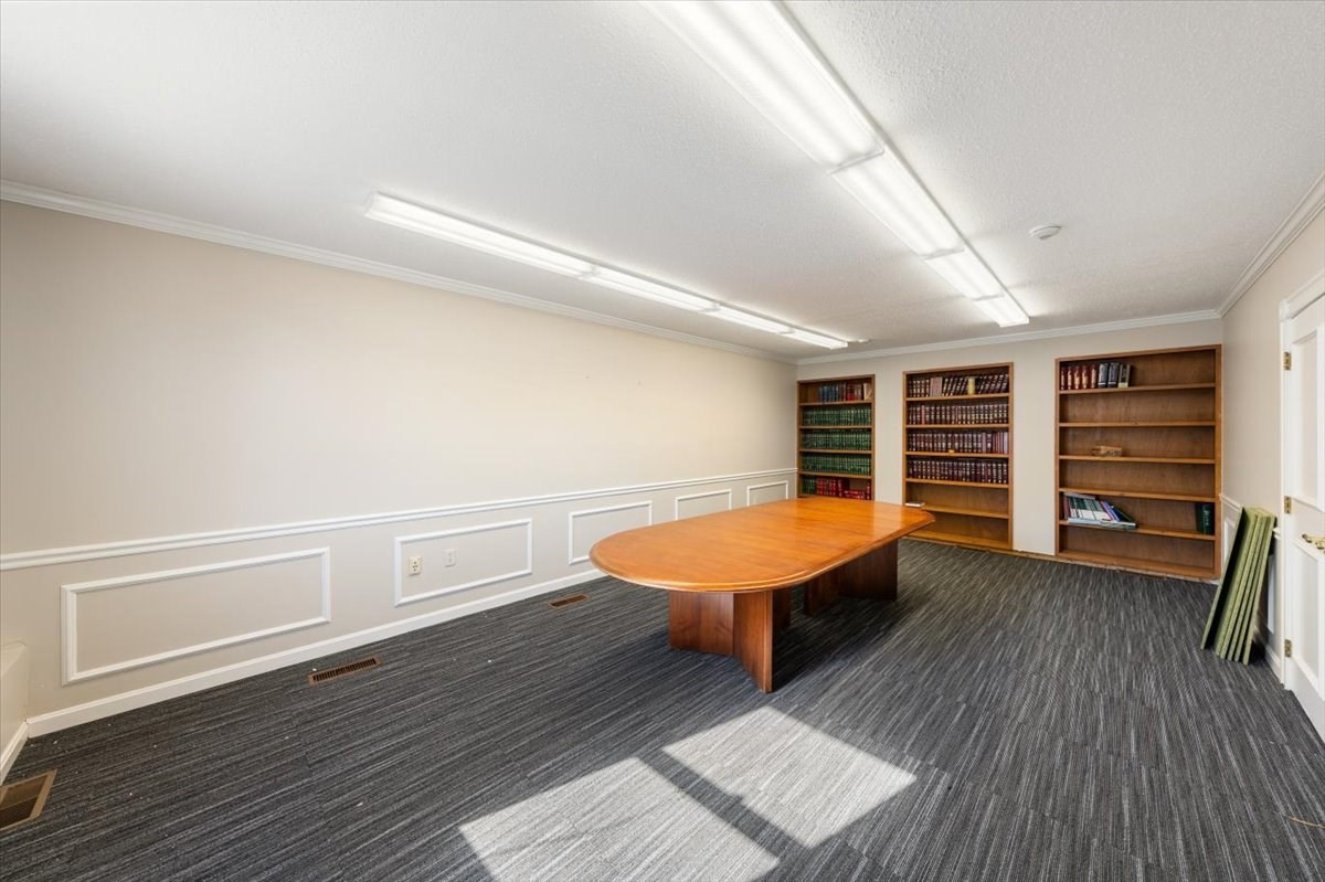150 Westford Property Photo 22