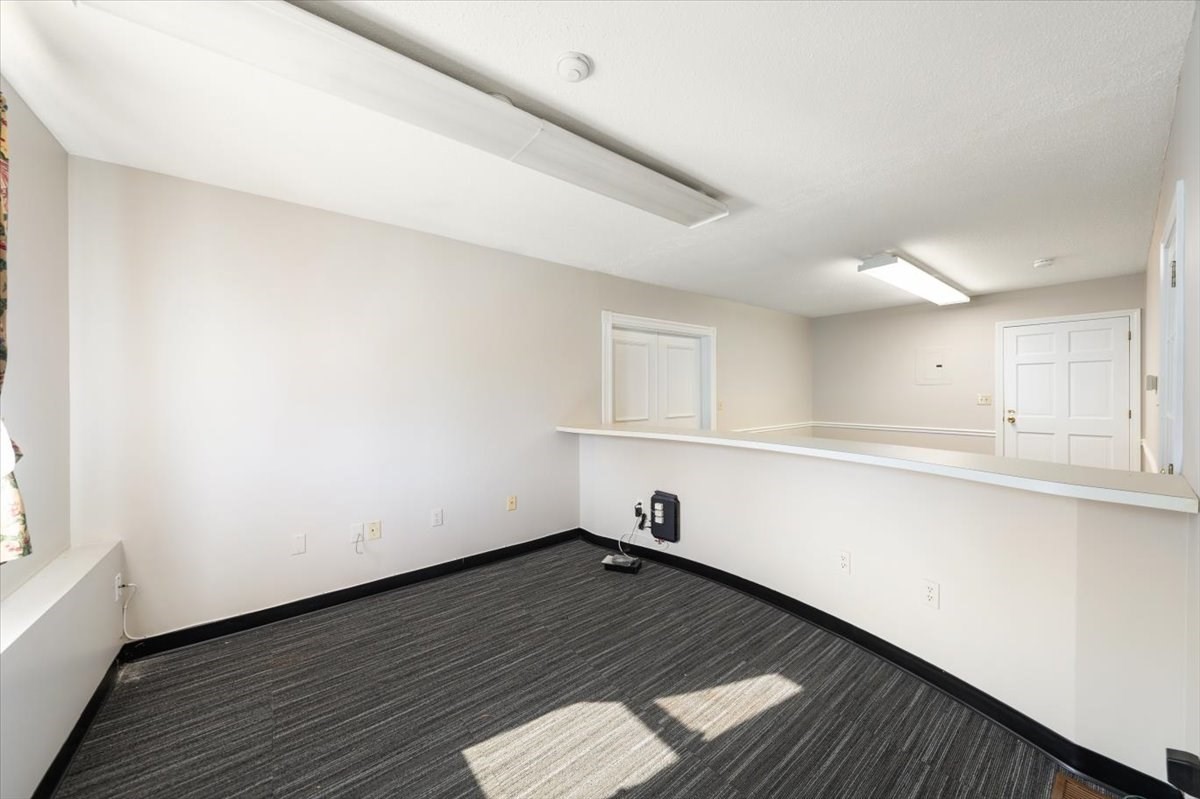 150 Westford Property Photo 26