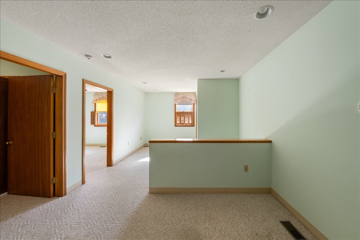 150 Westford Property Photo 27