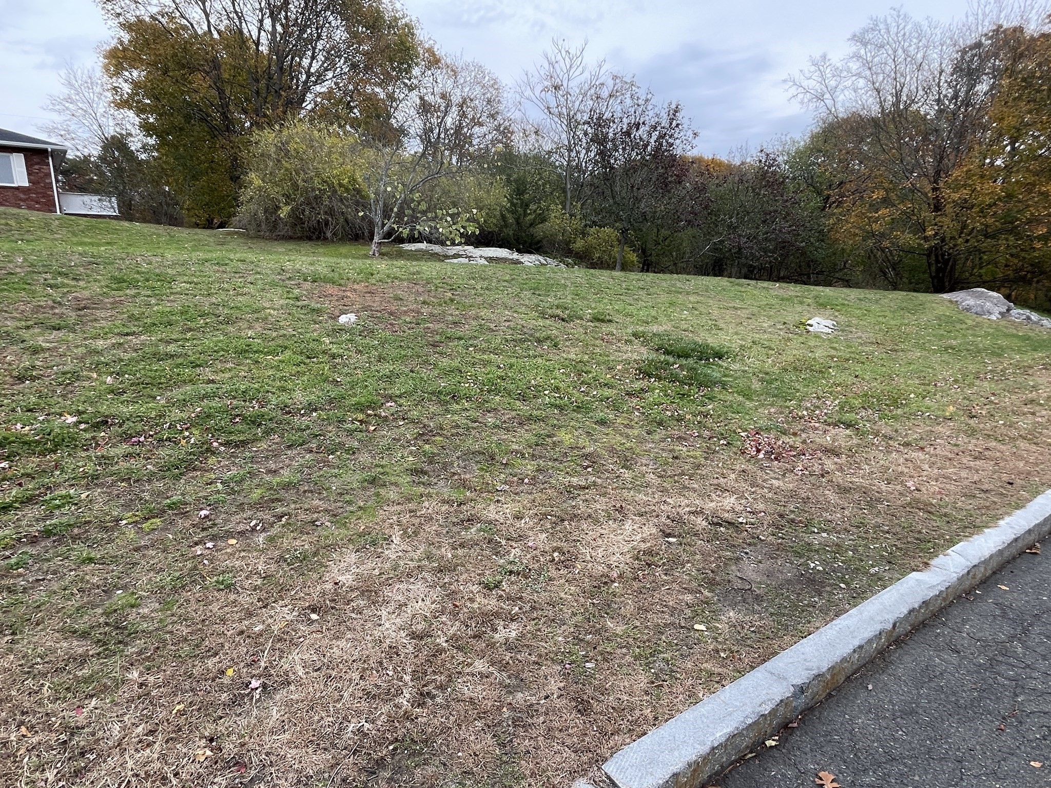 12b Cheever Avenue Property Photo 7