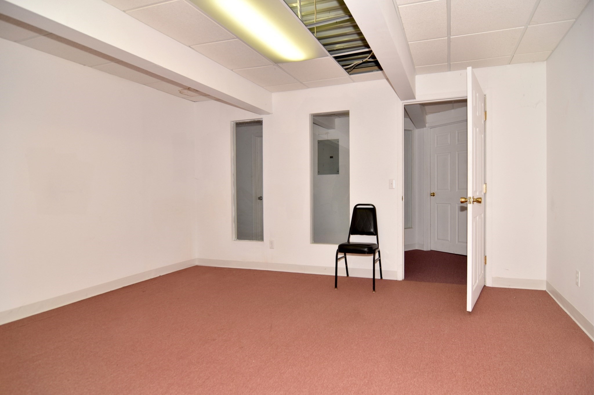 550 Main Rd Property Photo 2