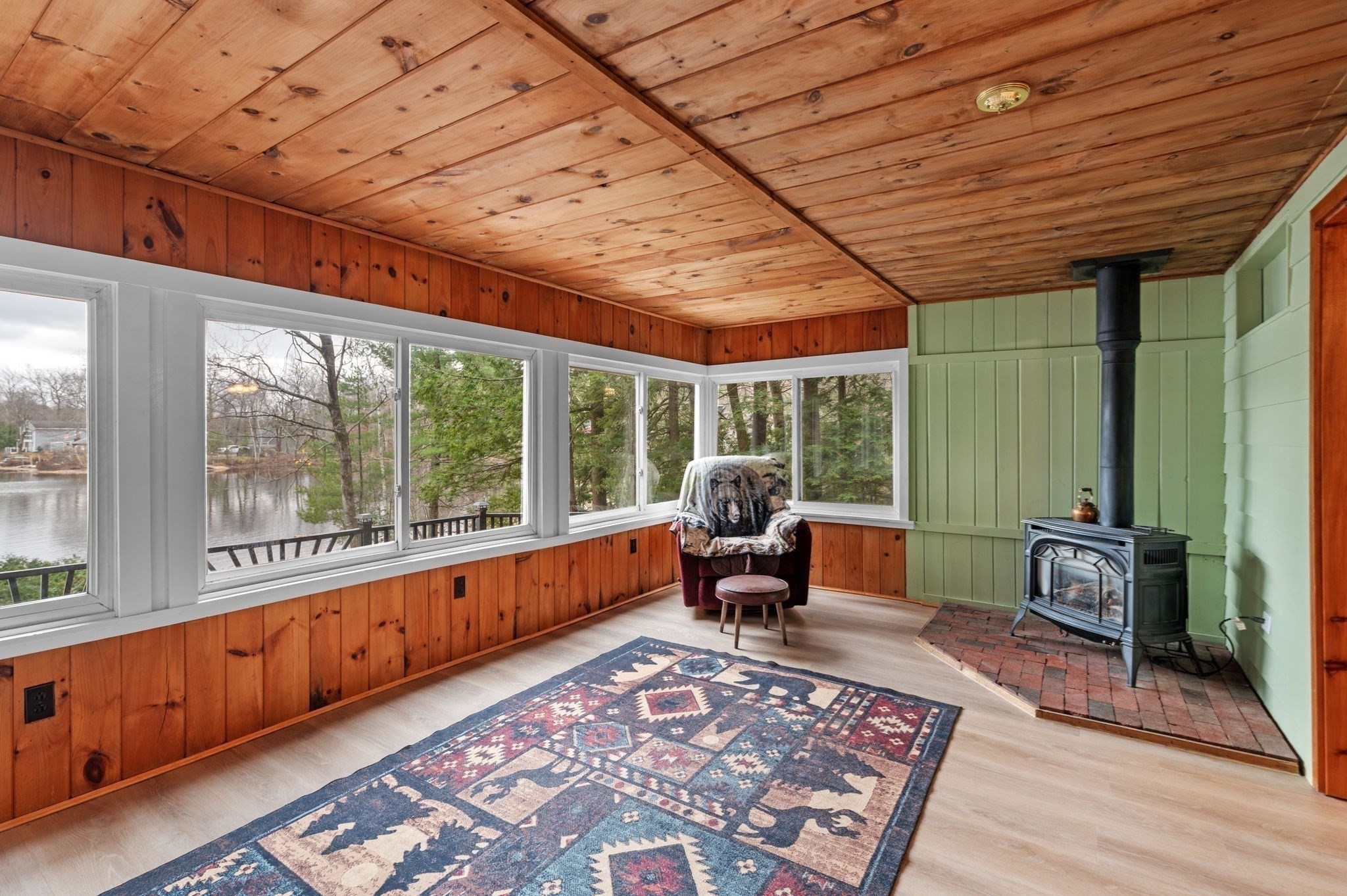 288 Pinkham Rd Property Photo 22