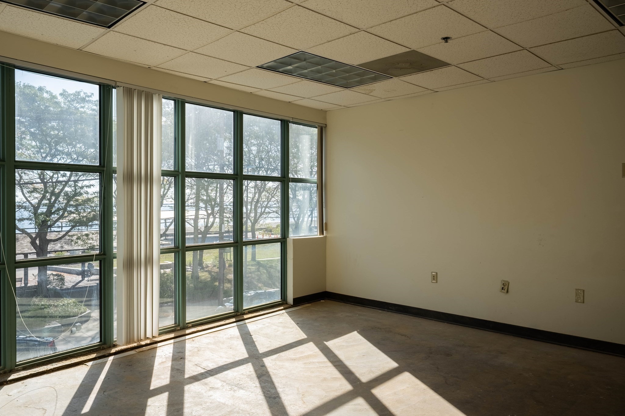 300 Ocean Avenue Property Photo 16