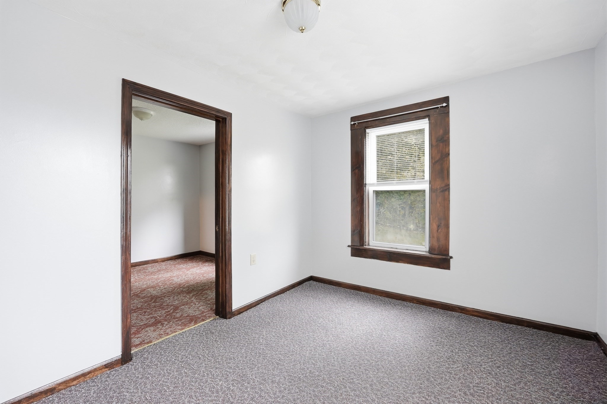 295 Main Property Photo 17