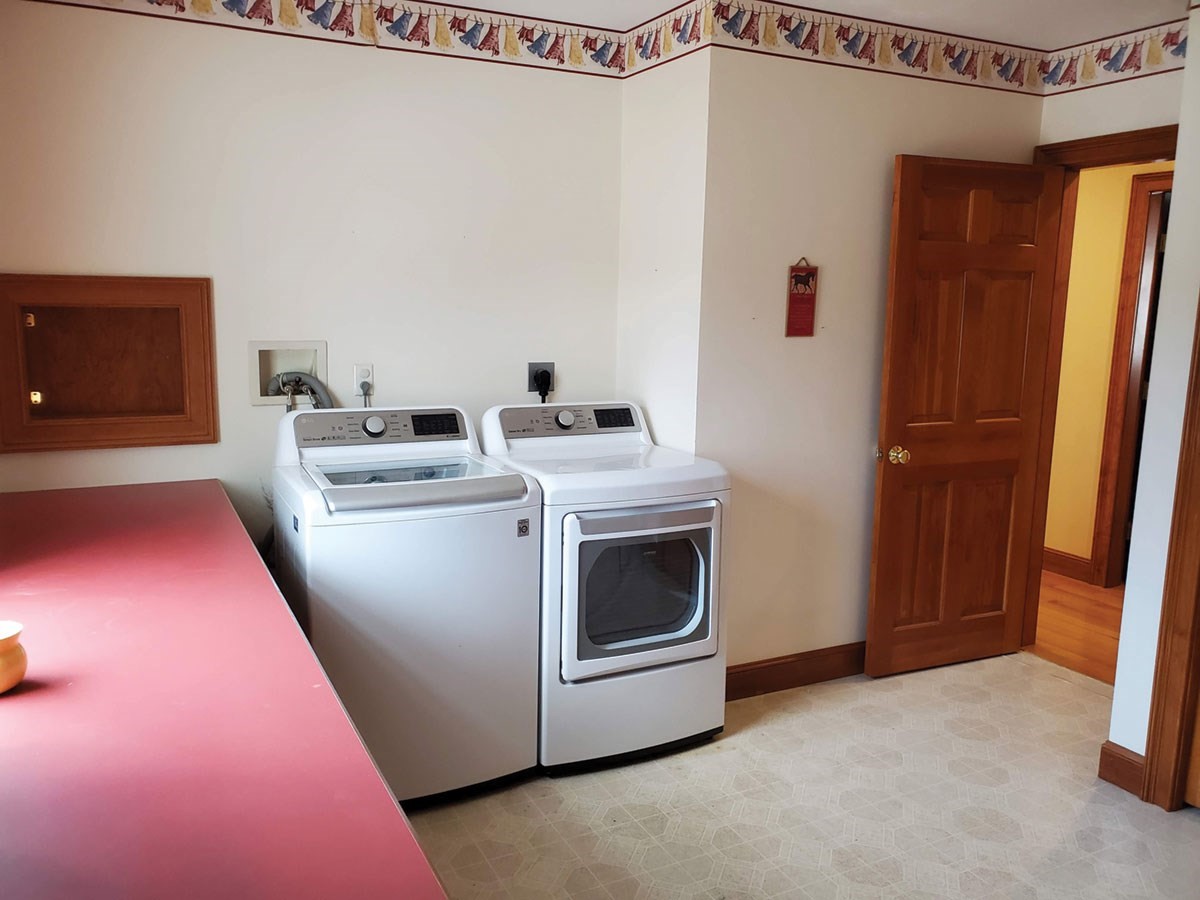 64 Arch Street Property Photo 17