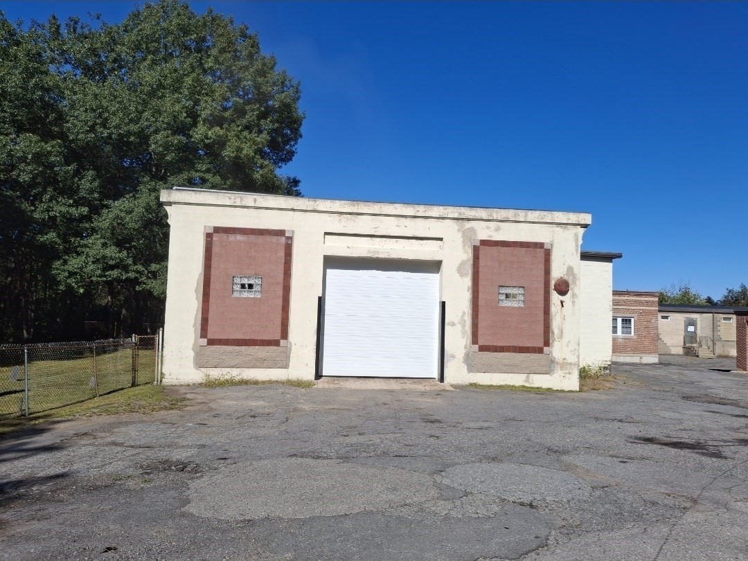 75 Walnut St. Property Photo 1