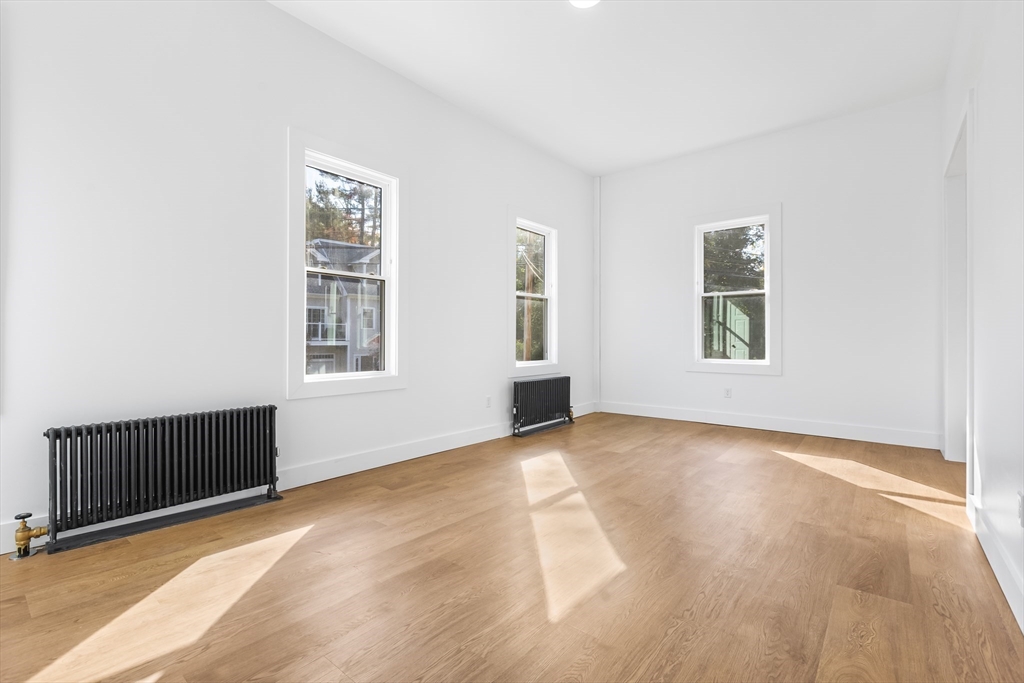 114 Haverhill St Property Photo 3