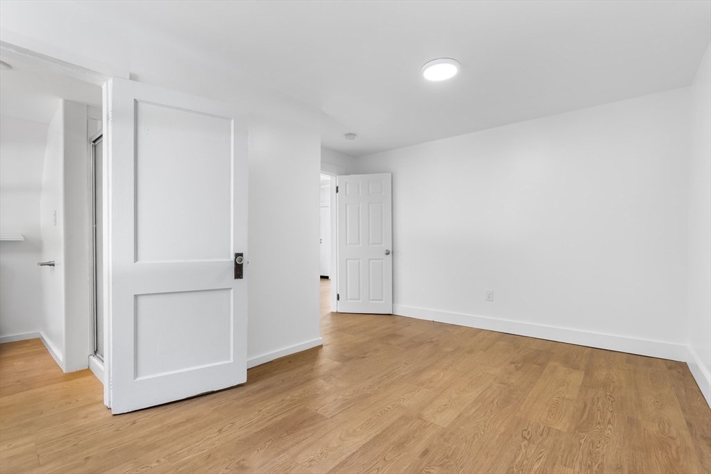 114 Haverhill St Property Photo 10