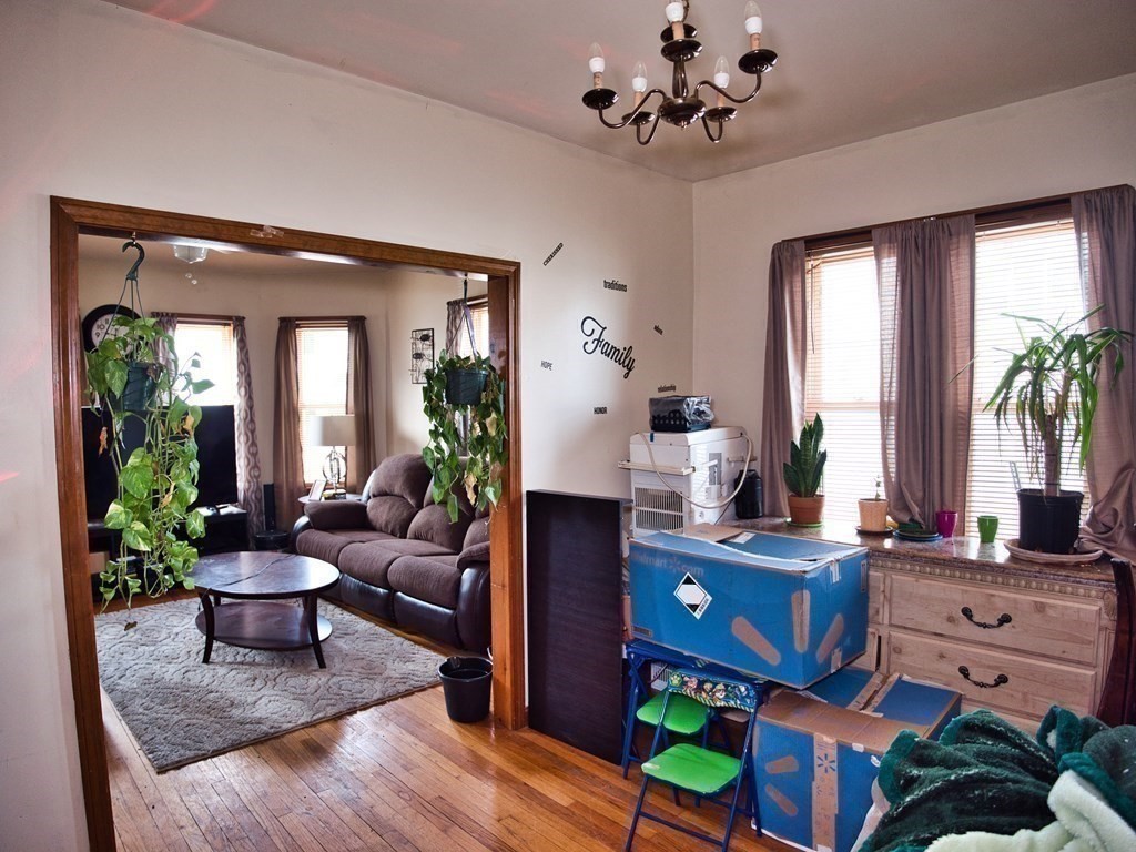 14-28 Downing St Property Photo 18