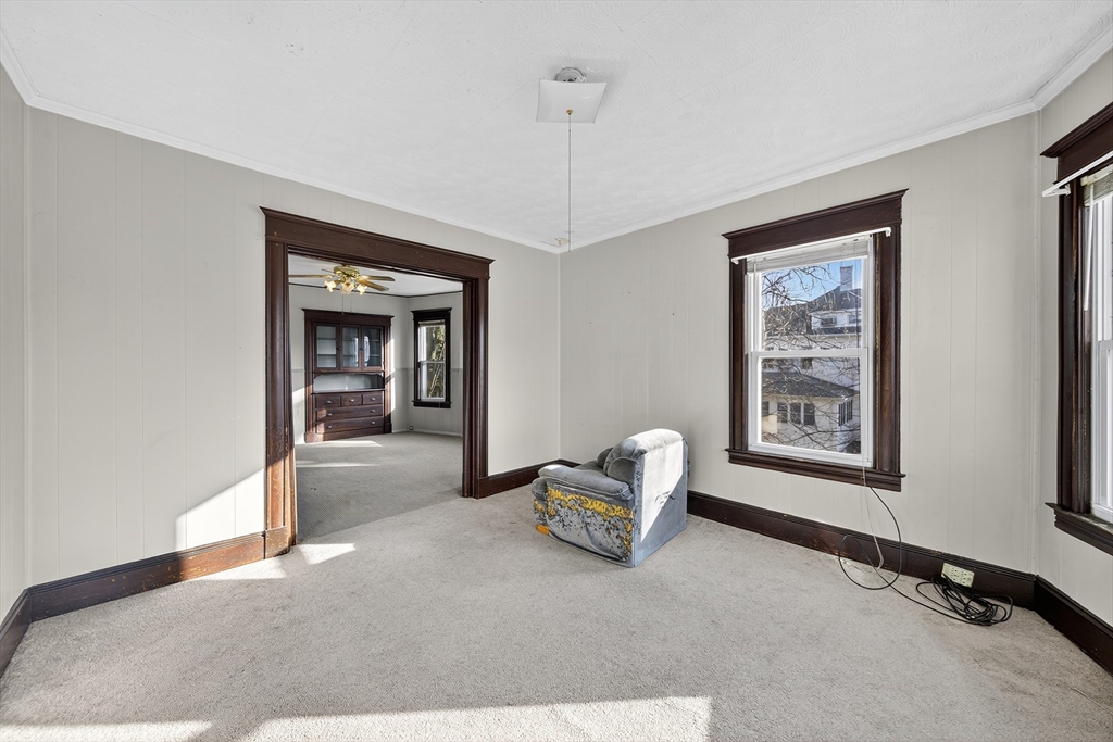 95 Washington St Property Photo 13