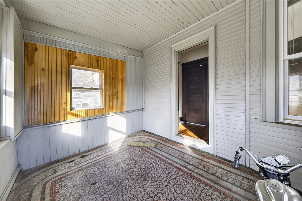 95 Washington St Property Photo 19