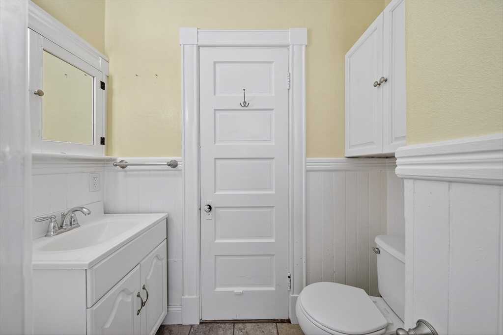95 Washington St Property Photo 25