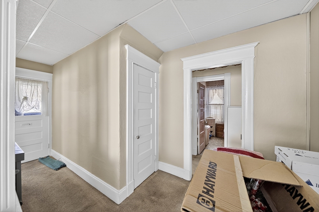 95 Washington St Property Photo 31