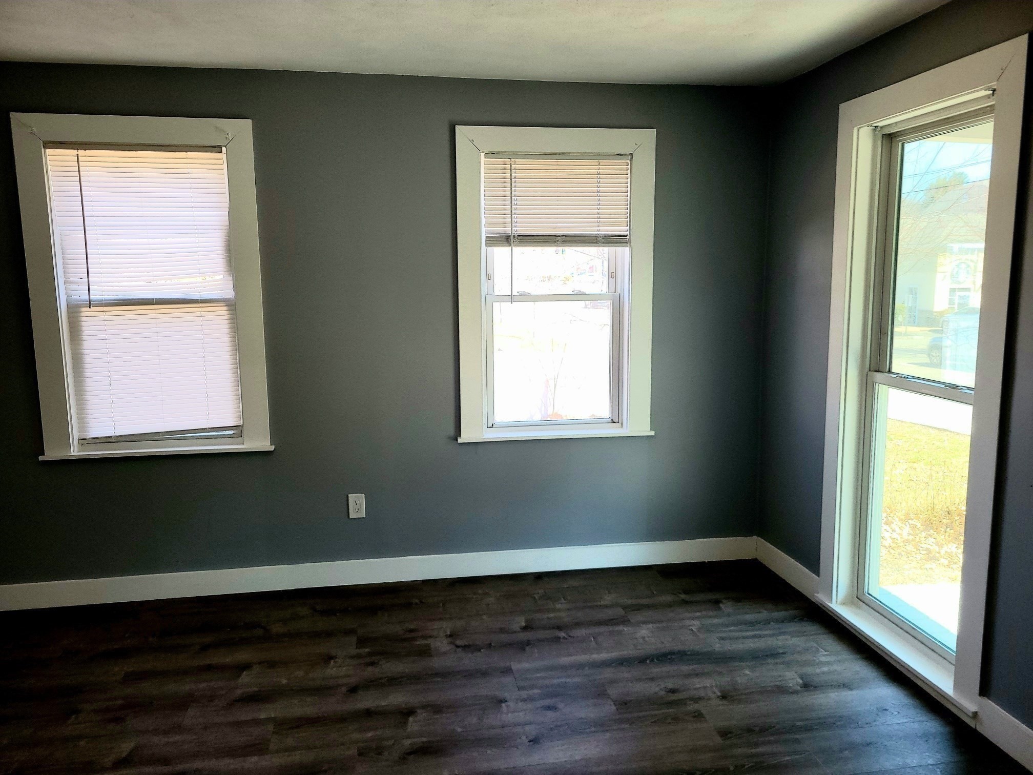 136 Commonwealth Rd Property Photo 18