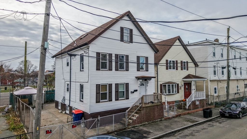 150 Blackmer St Property Photo 1