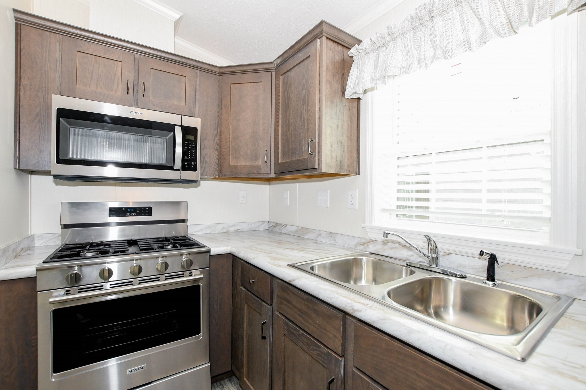 3040 Cranberry Hwy # 32 Property Photo 6