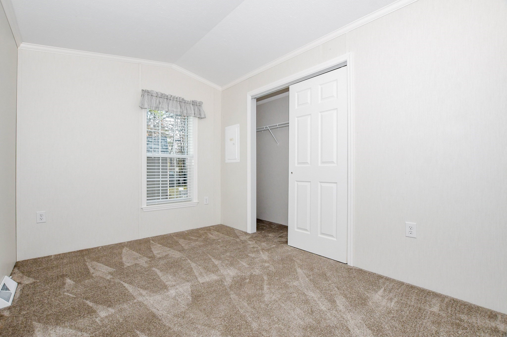 3040 Cranberry Hwy # 32 Property Photo 19