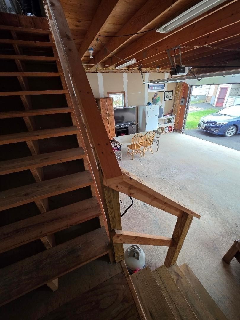 478 Tucker Property Photo 32