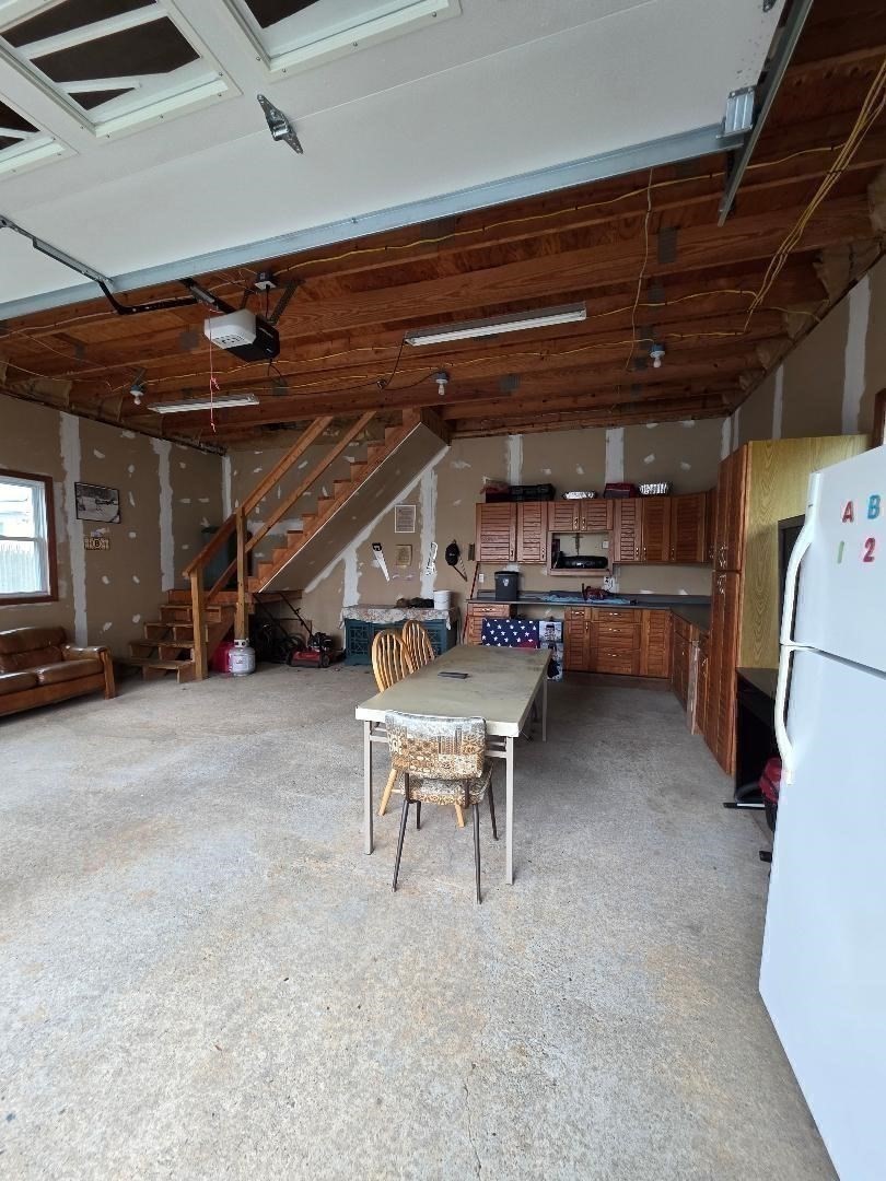 478 Tucker Property Photo 34
