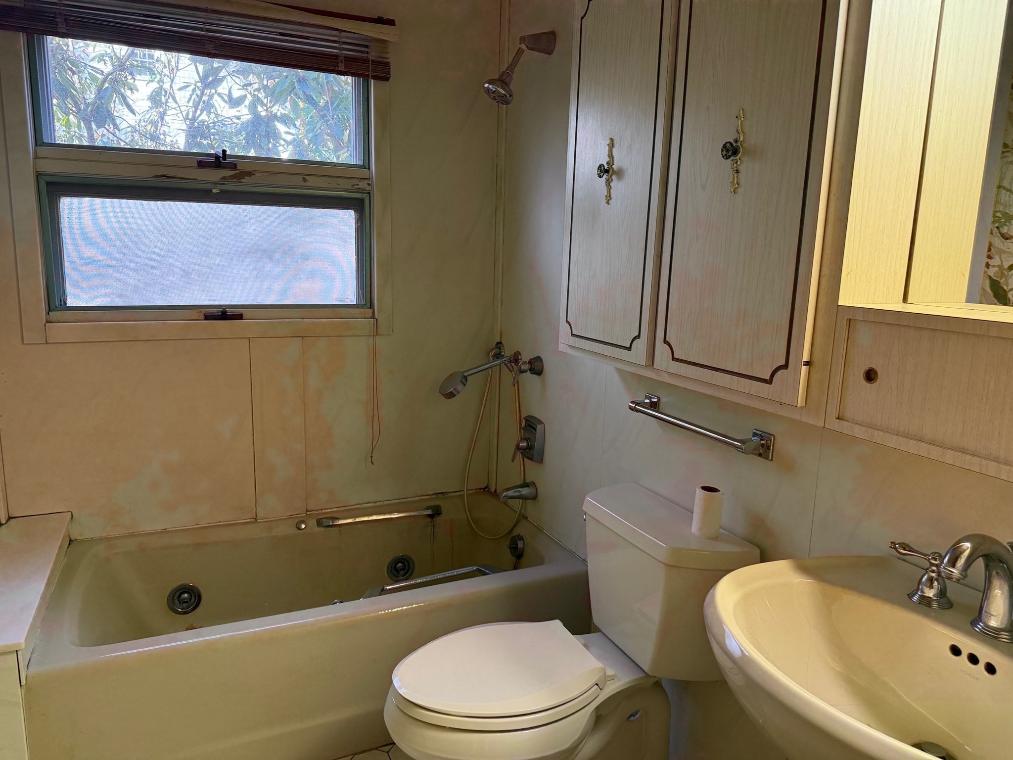 179 Rockland St. Property Photo 17