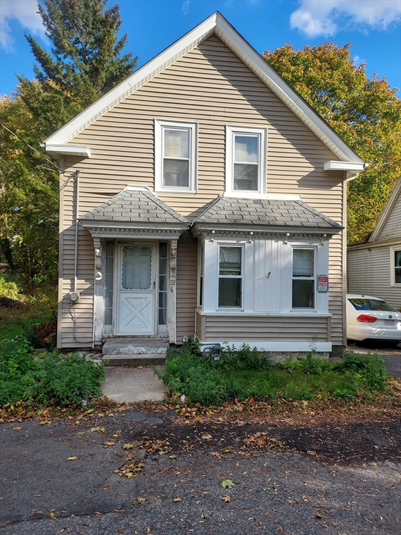 6 Southeast St Property Photo 2