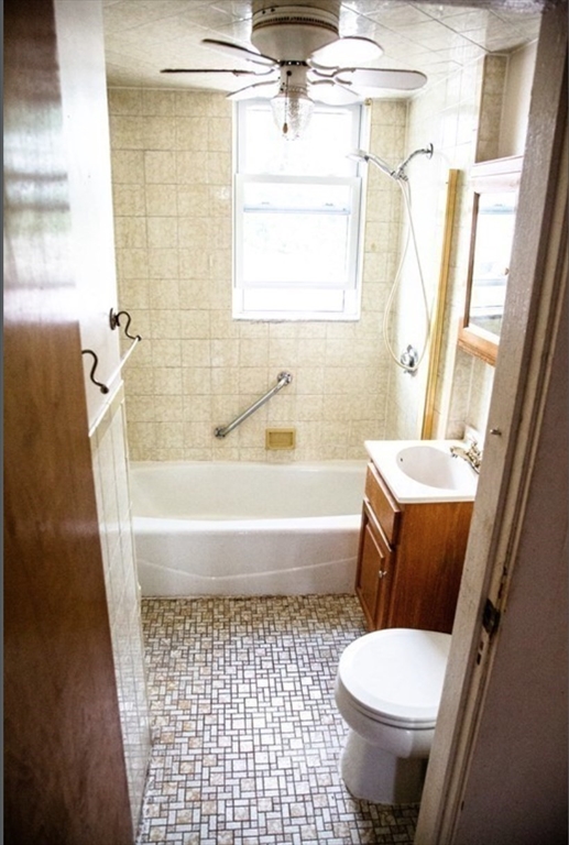 110-112 Litchfield Street Property Photo 18