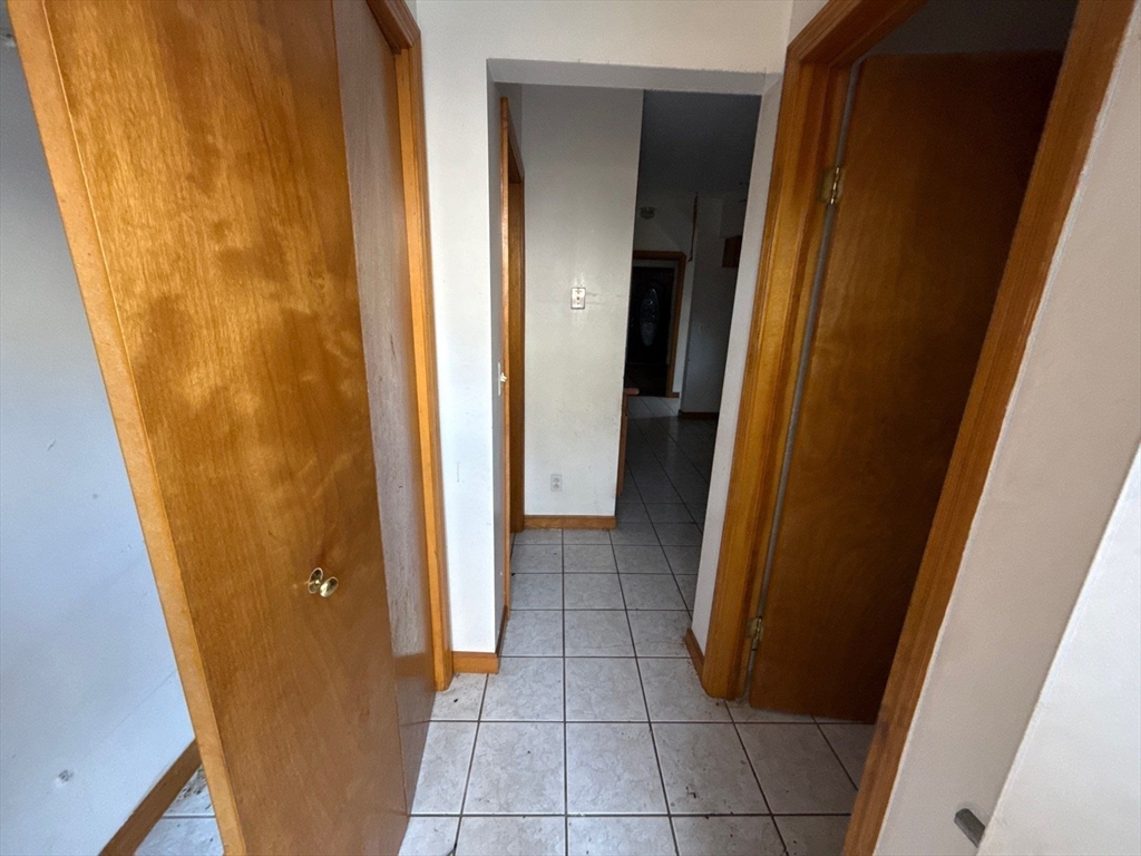139 Babcock St Property Photo 7