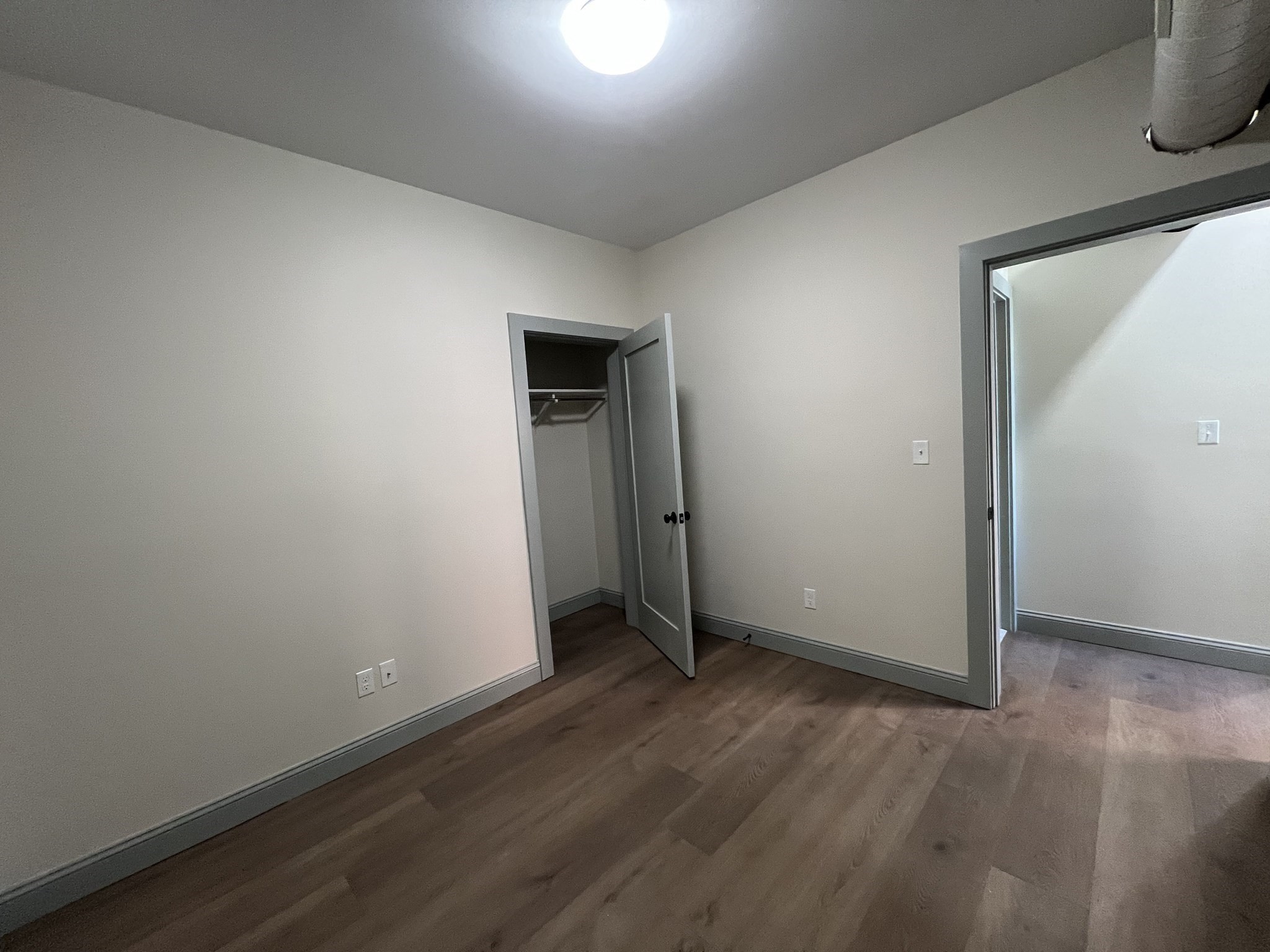 160 Seabury St # 12 Property Photo 9