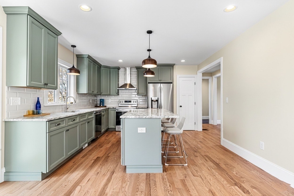 37 Lantern Lane Property Photo 13