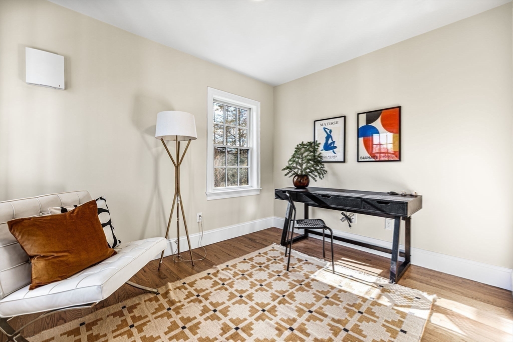 37 Lantern Lane Property Photo 18