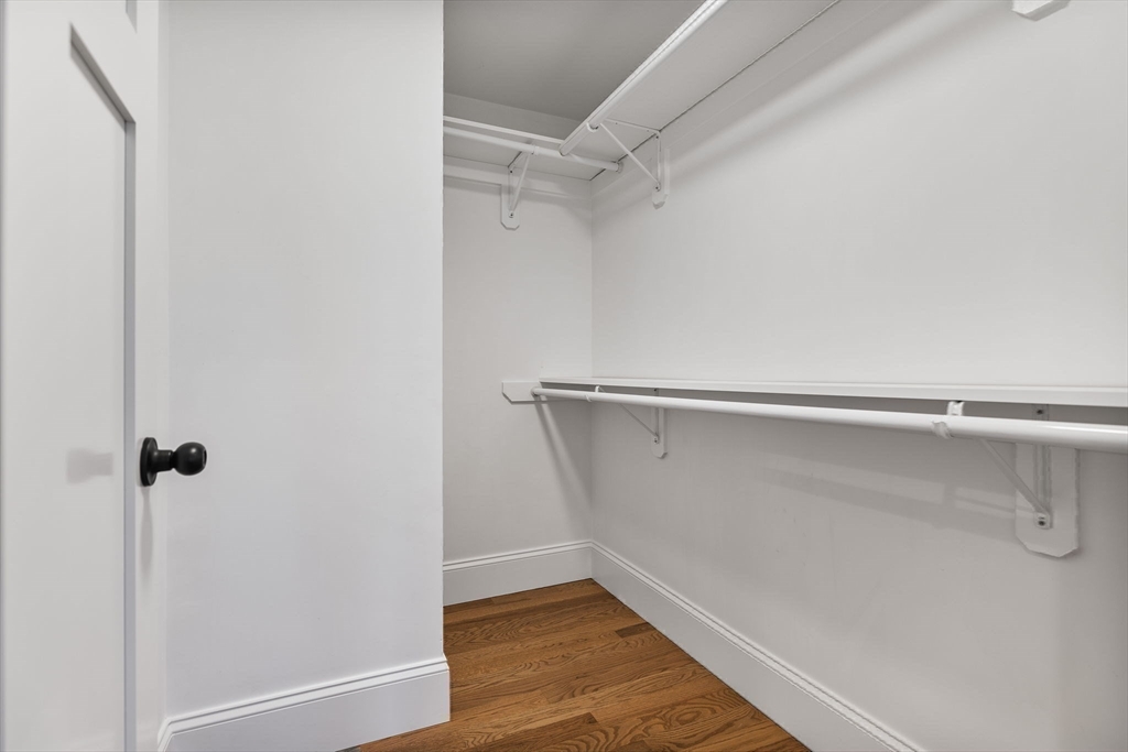 37 Lantern Lane Property Photo 25