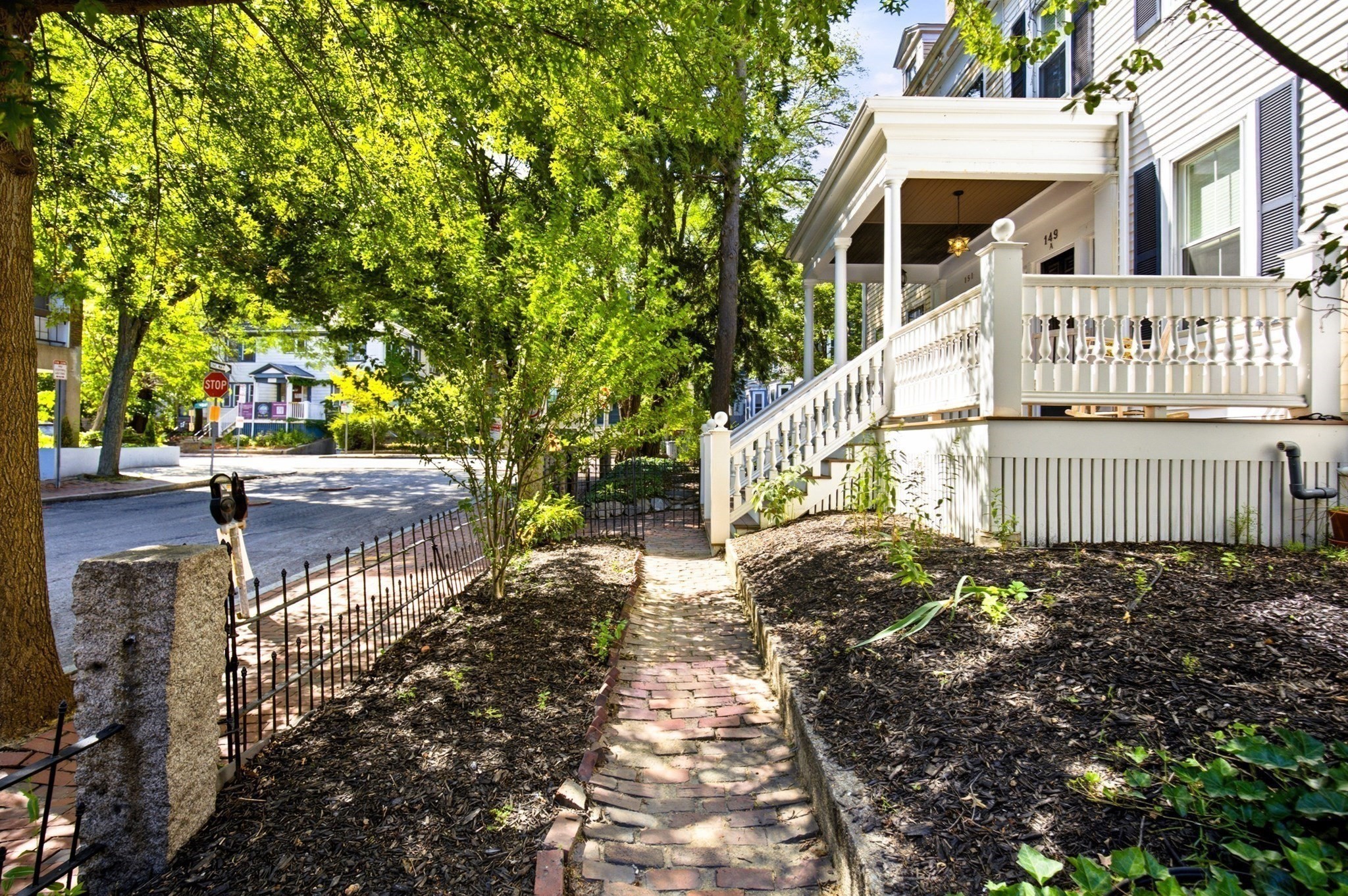 149a Bishop Allen Drive # A Property Photo 3
