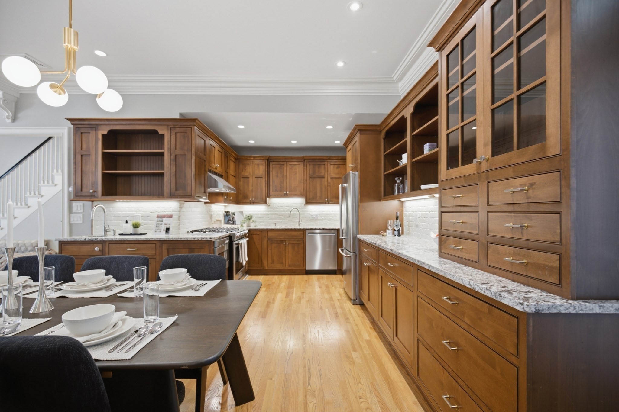 149a Bishop Allen Drive # A Property Photo 10
