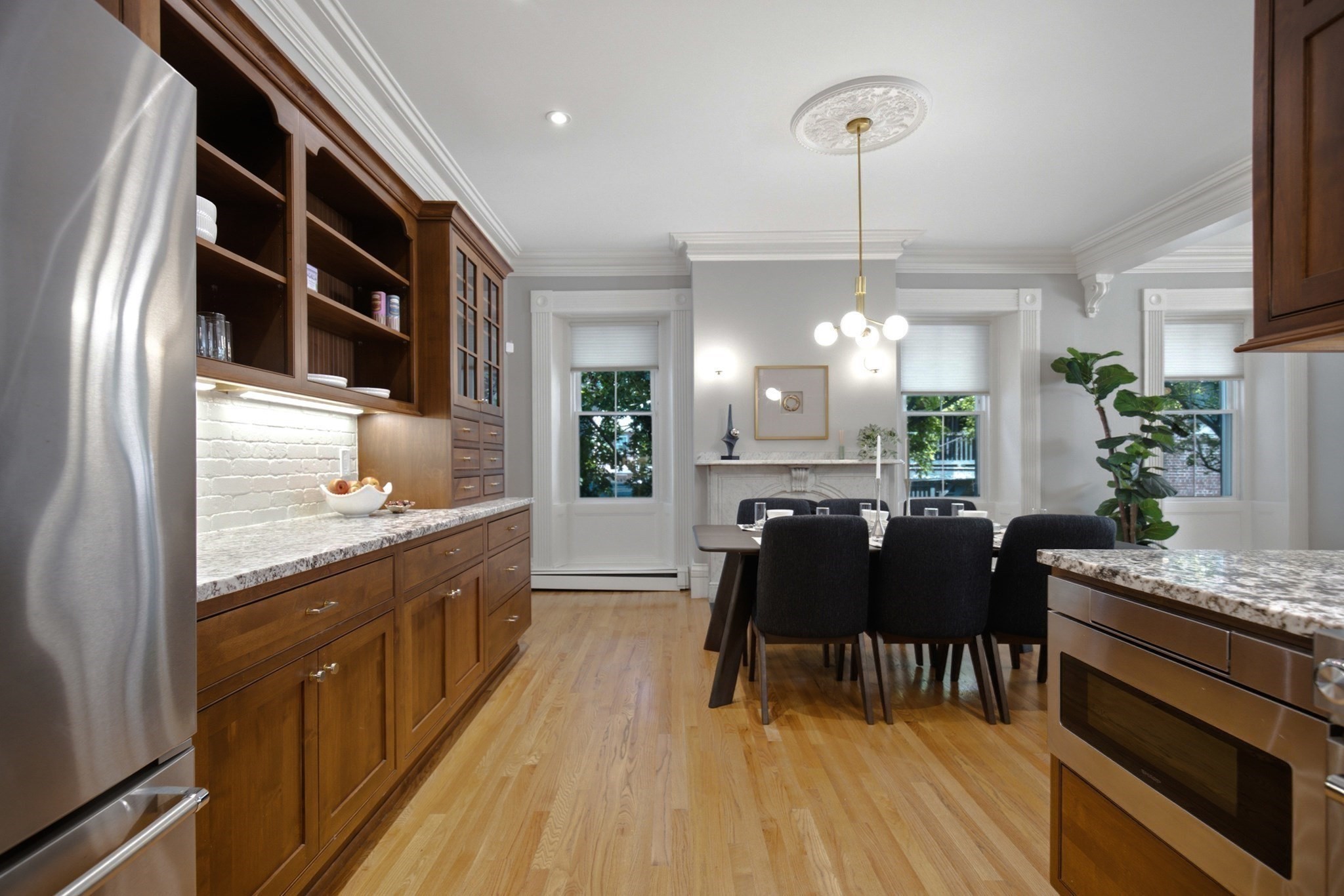 149a Bishop Allen Drive # A Property Photo 11