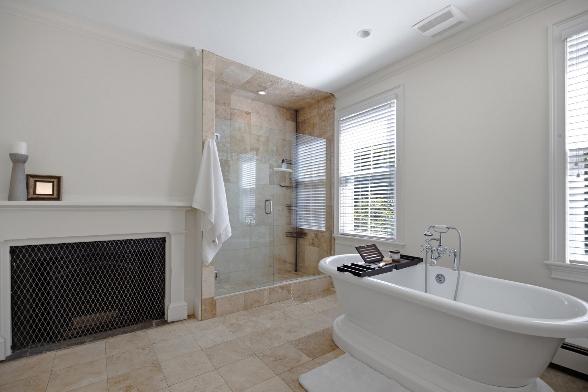 149a Bishop Allen Drive # A Property Photo 23